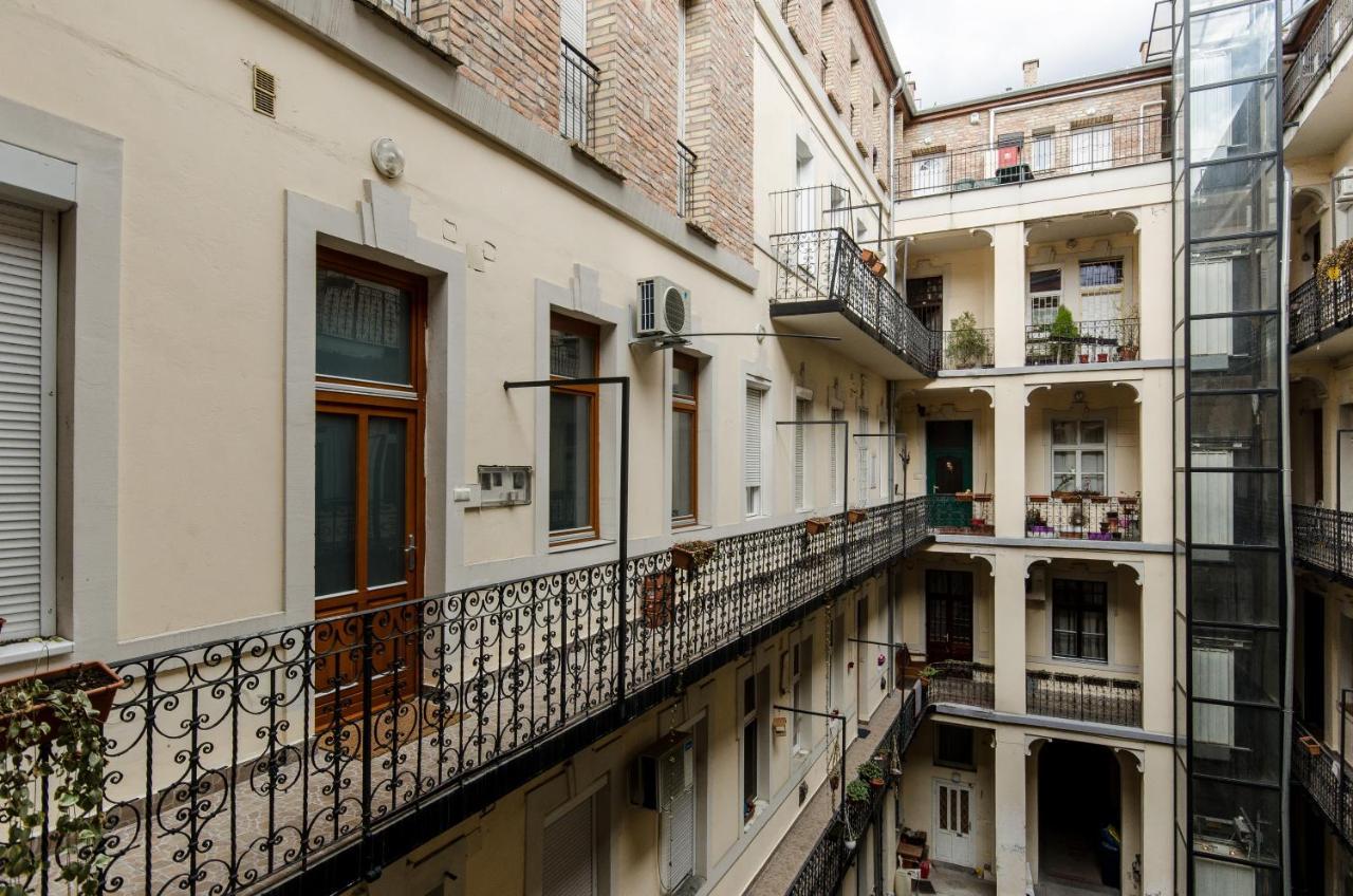 Kl32 Apartments In Jewish Quarter. Budapest Bagian luar foto